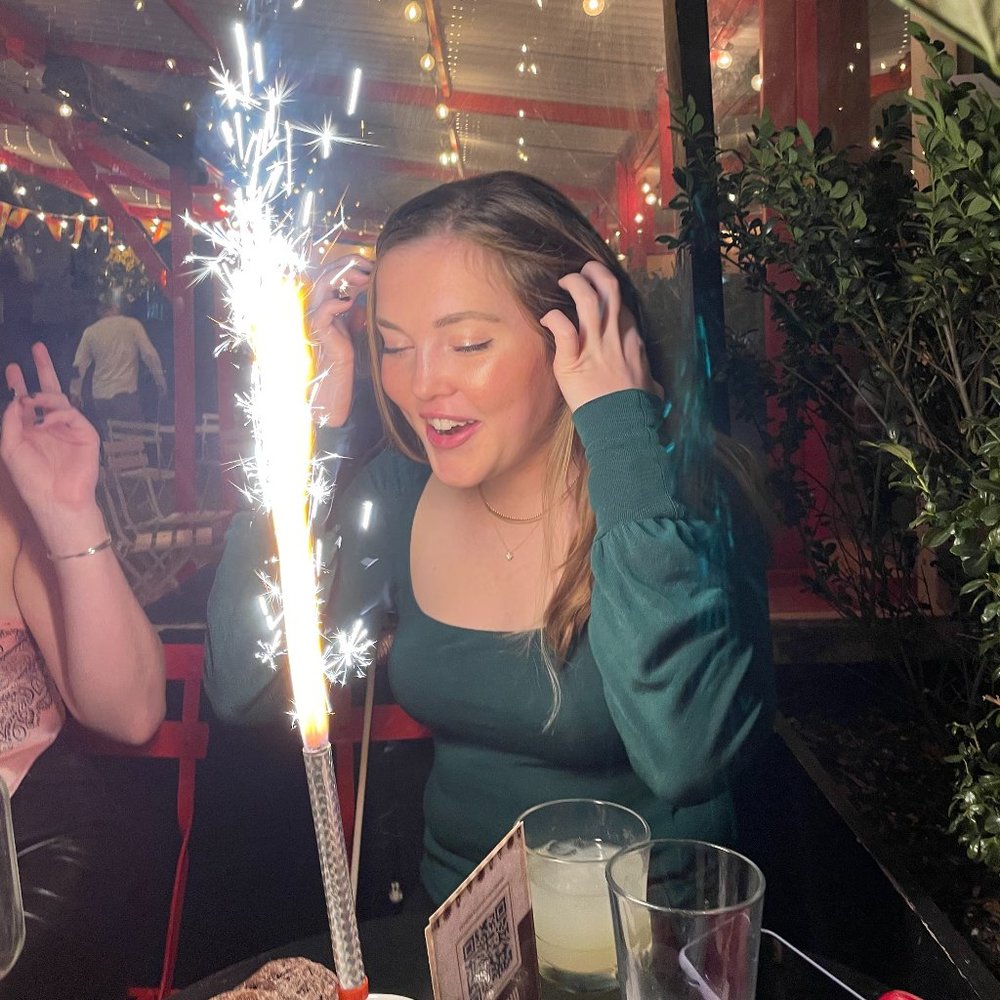 Meet Your Posher, Sarah